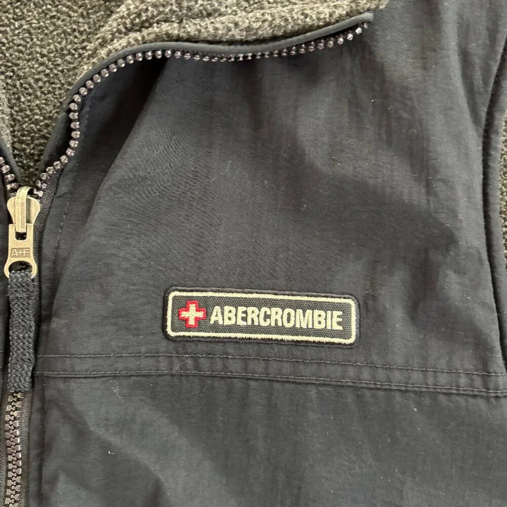 VTG Abercrombie Full Zip Vest‎ Mens M Reversible Blue Gray Mountain Fleece Y2K